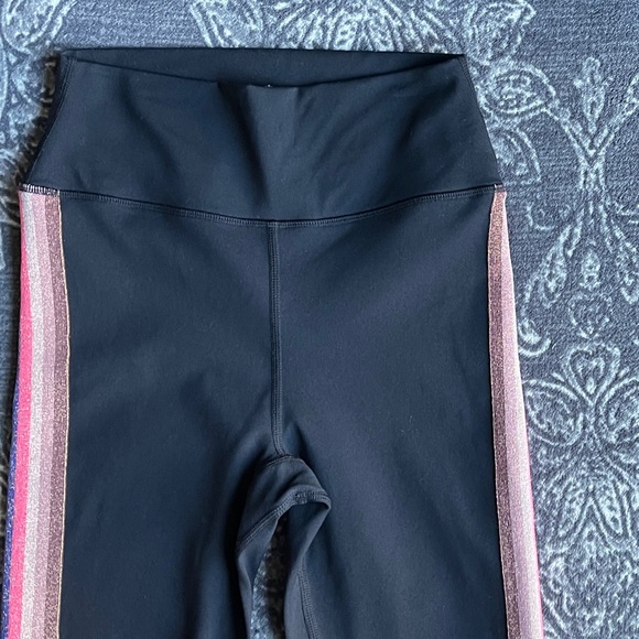 Spiritual Gangster Sparkle Stripe HW Leggings Size Small - Picture 8 of 12